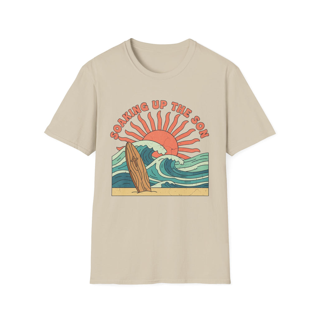 Soaking Up The Son Retro - T-Shirt