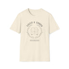 Saved & Sandy Minimalist Wreath Van Indian Harbour Beach  - T-Shirt